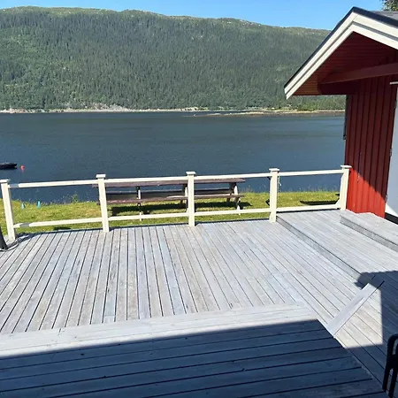 9 Person In Mosvik-by Traum *