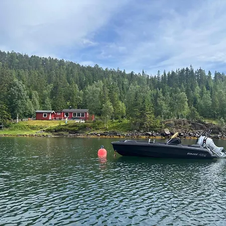 9 Person In Mosvik-by Traum * Mosvik